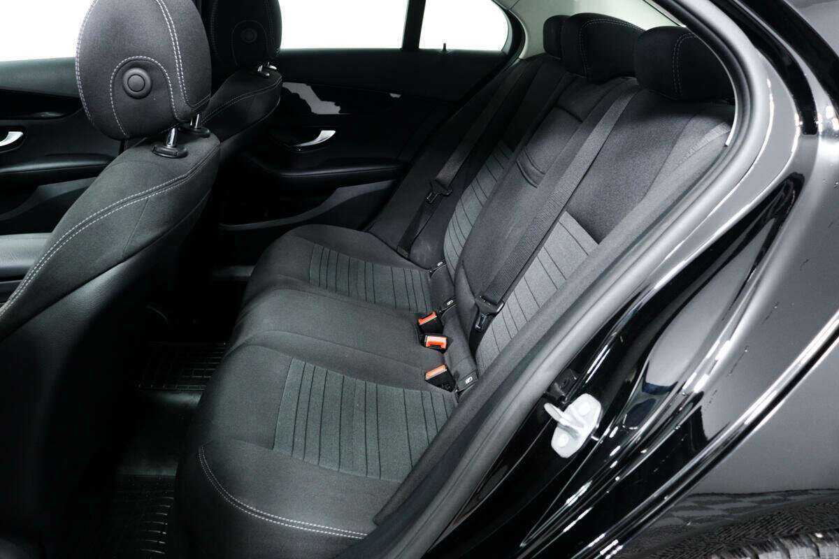 Купить Mercedes-Benz C-Класс с пробегом. Фото: #10