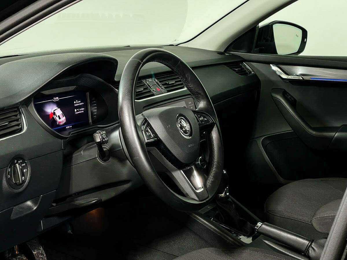 Купить Skoda Octavia с пробегом. Фото: #12