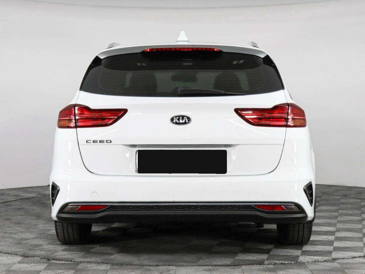 Купить Kia Ceed с пробегом. Фото: #5