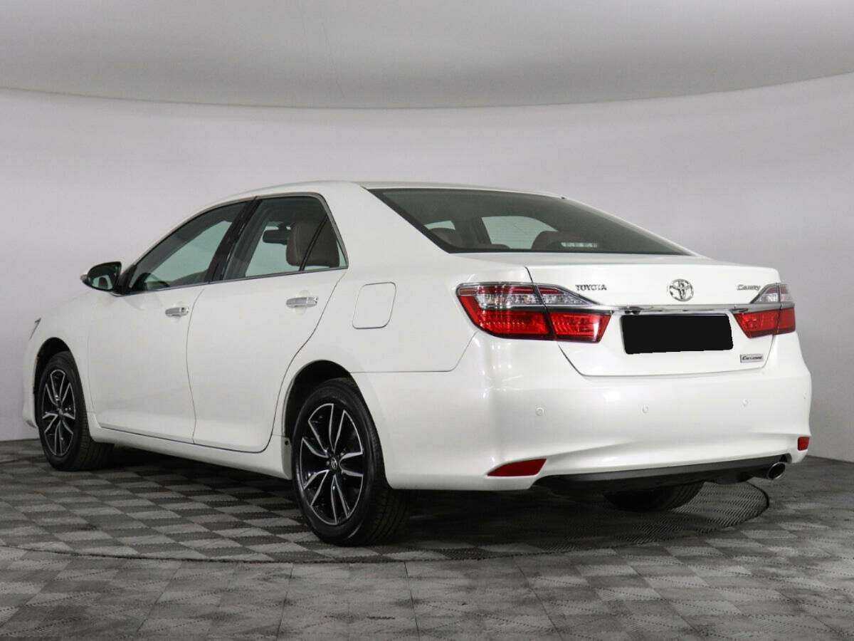 Купить Toyota Camry с пробегом. Фото: #6