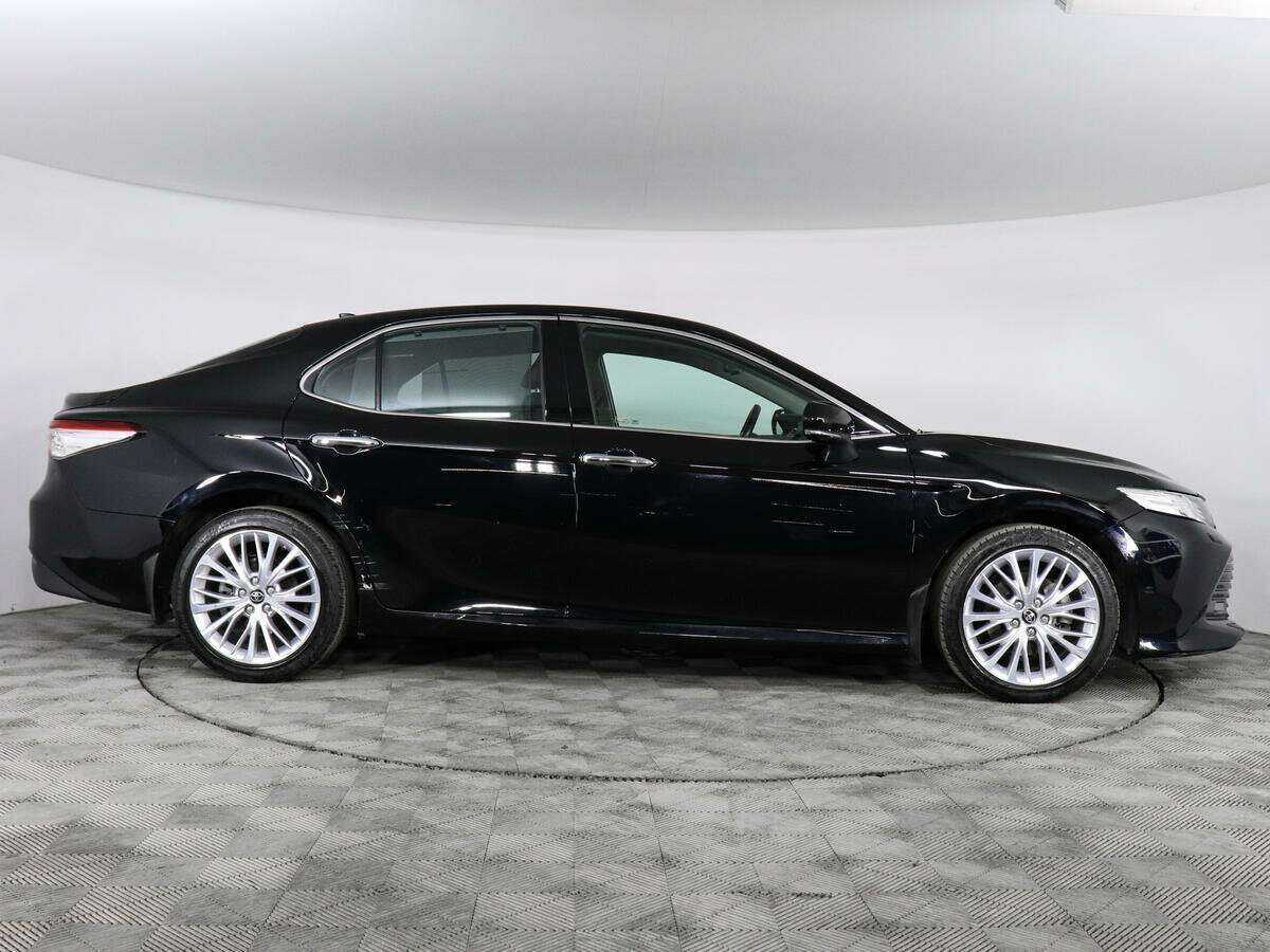 Купить Toyota Camry с пробегом. Фото: #3