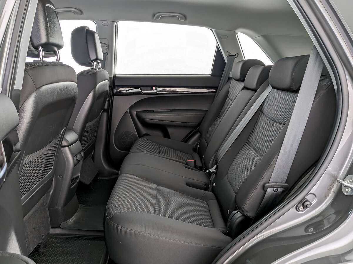Купить Kia Sorento с пробегом. Фото: #7