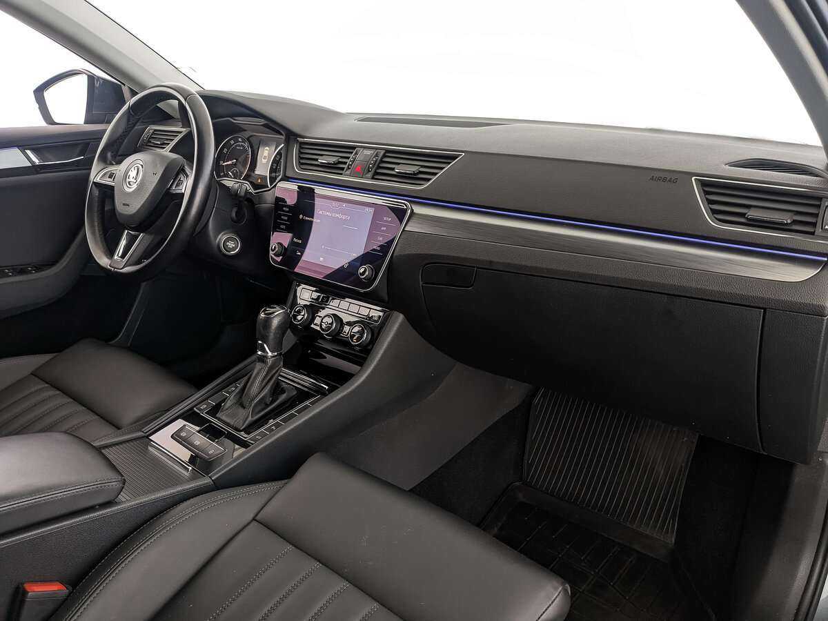 Купить Skoda Superb с пробегом. Фото: #8