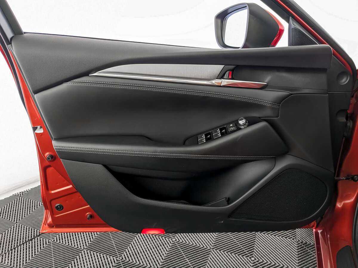 Купить Mazda 6 с пробегом. Фото: #13