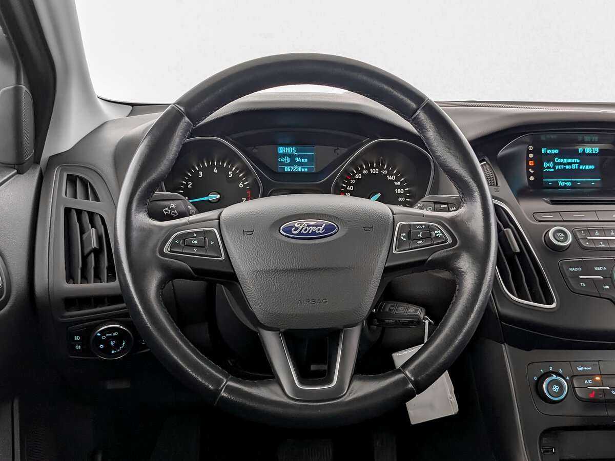 Купить Ford Focus с пробегом. Фото: #16