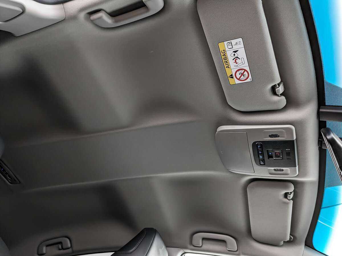 Купить Toyota Camry с пробегом. Фото: #15