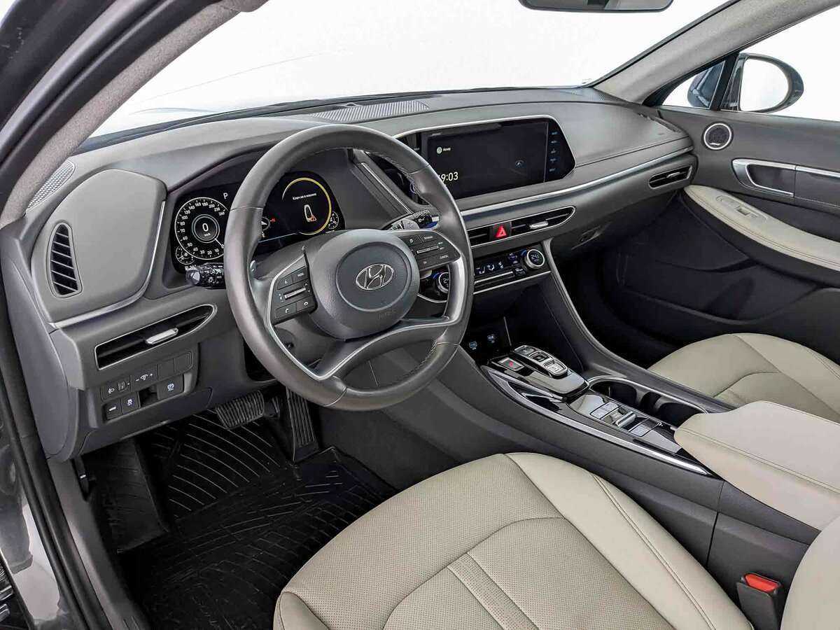 Купить Hyundai Sonata с пробегом. Фото: #12