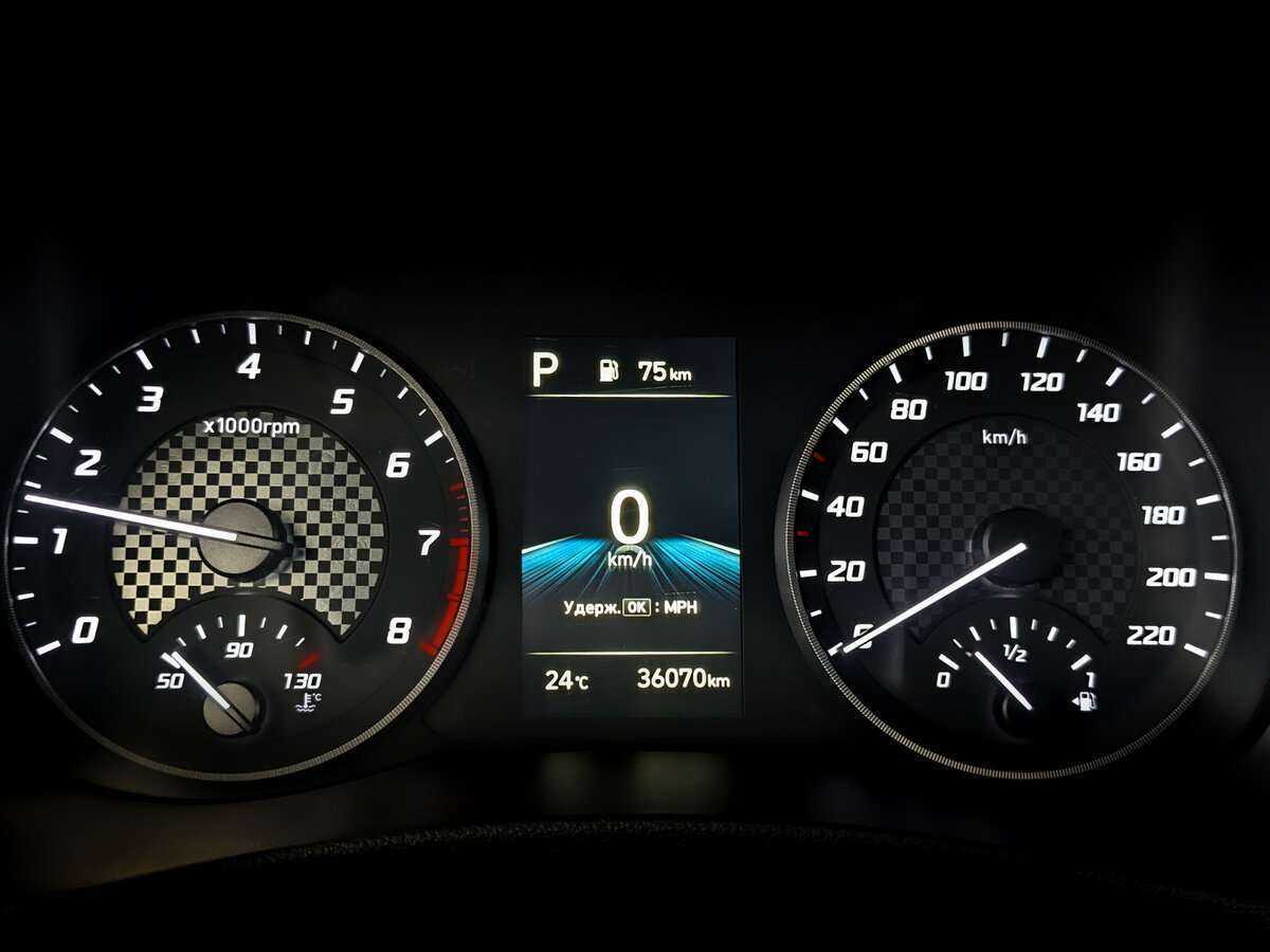 Купить Hyundai Solaris с пробегом. Фото: #9