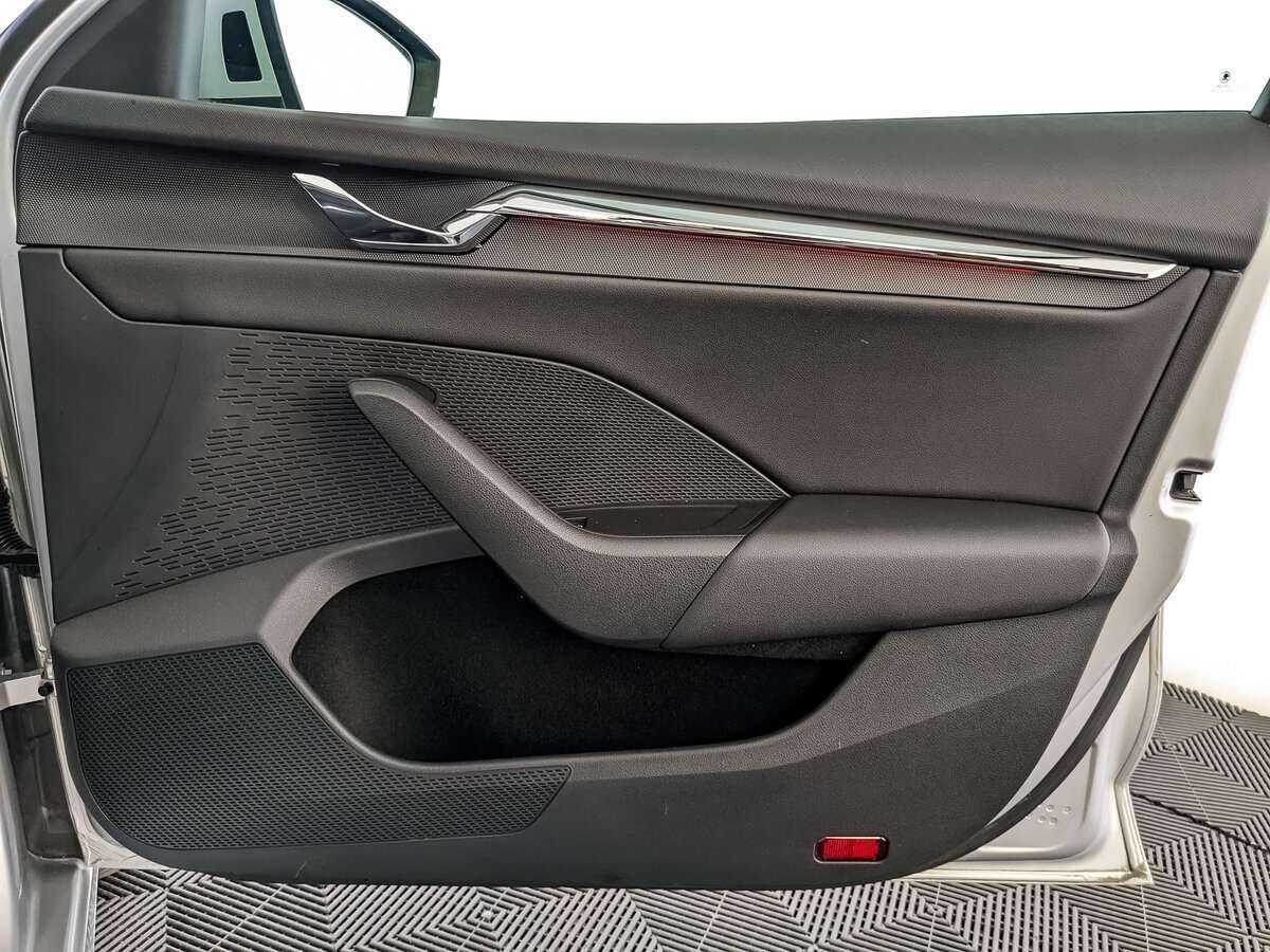 Купить Skoda Octavia с пробегом. Фото: #19