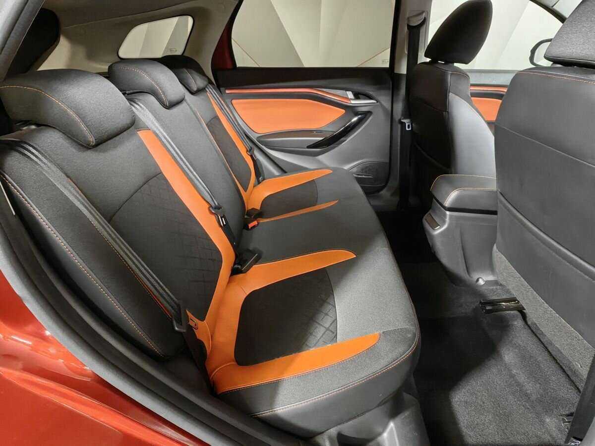 Купить Lada (ВАЗ) Vesta с пробегом. Фото: #11