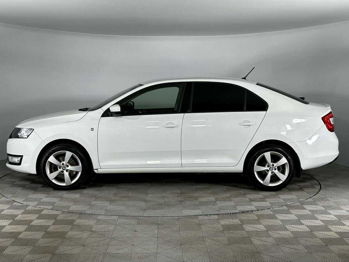 Купить Skoda Rapid с пробегом. Фото: #5
