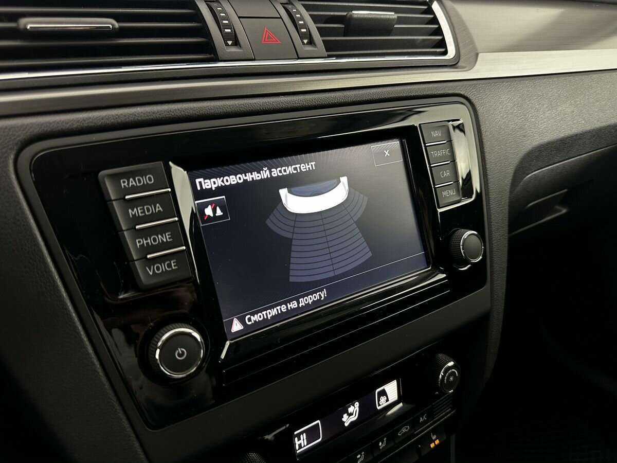 Купить Skoda Rapid с пробегом. Фото: #13