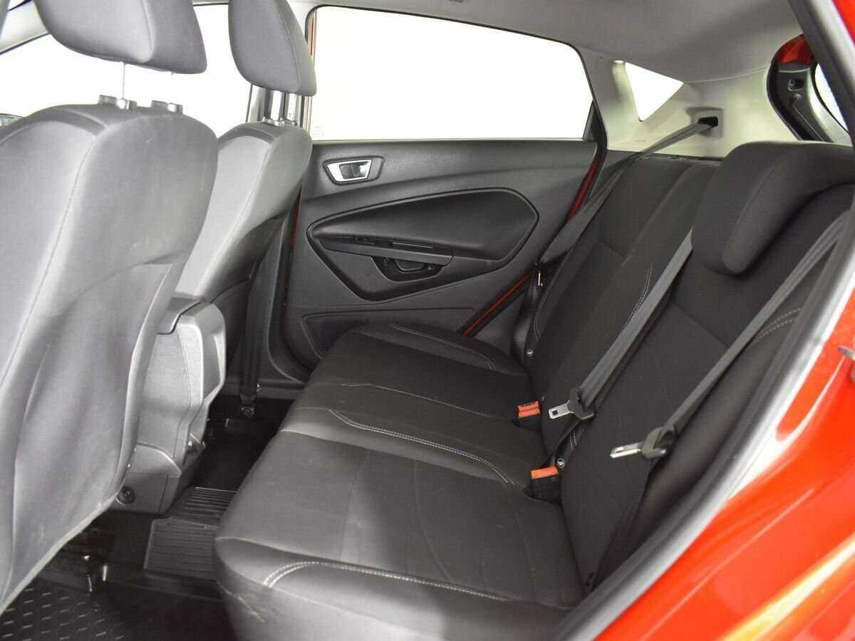 Купить Ford Fiesta с пробегом. Фото: #12
