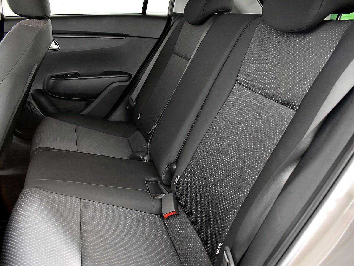 Купить Kia Rio с пробегом. Фото: #8