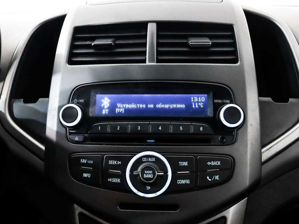 Купить Chevrolet Aveo с пробегом. Фото: #14