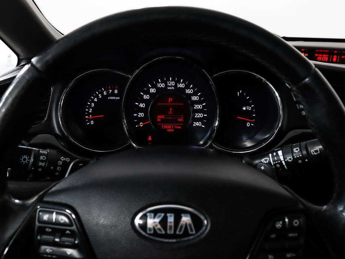 Купить Kia Ceed с пробегом. Фото: #14