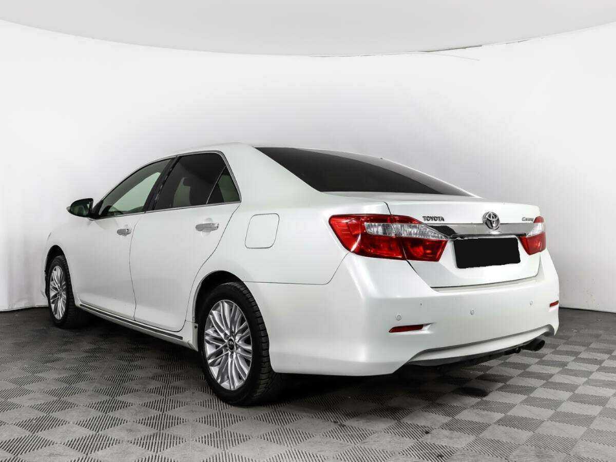 Купить Toyota Camry с пробегом. Фото: #6