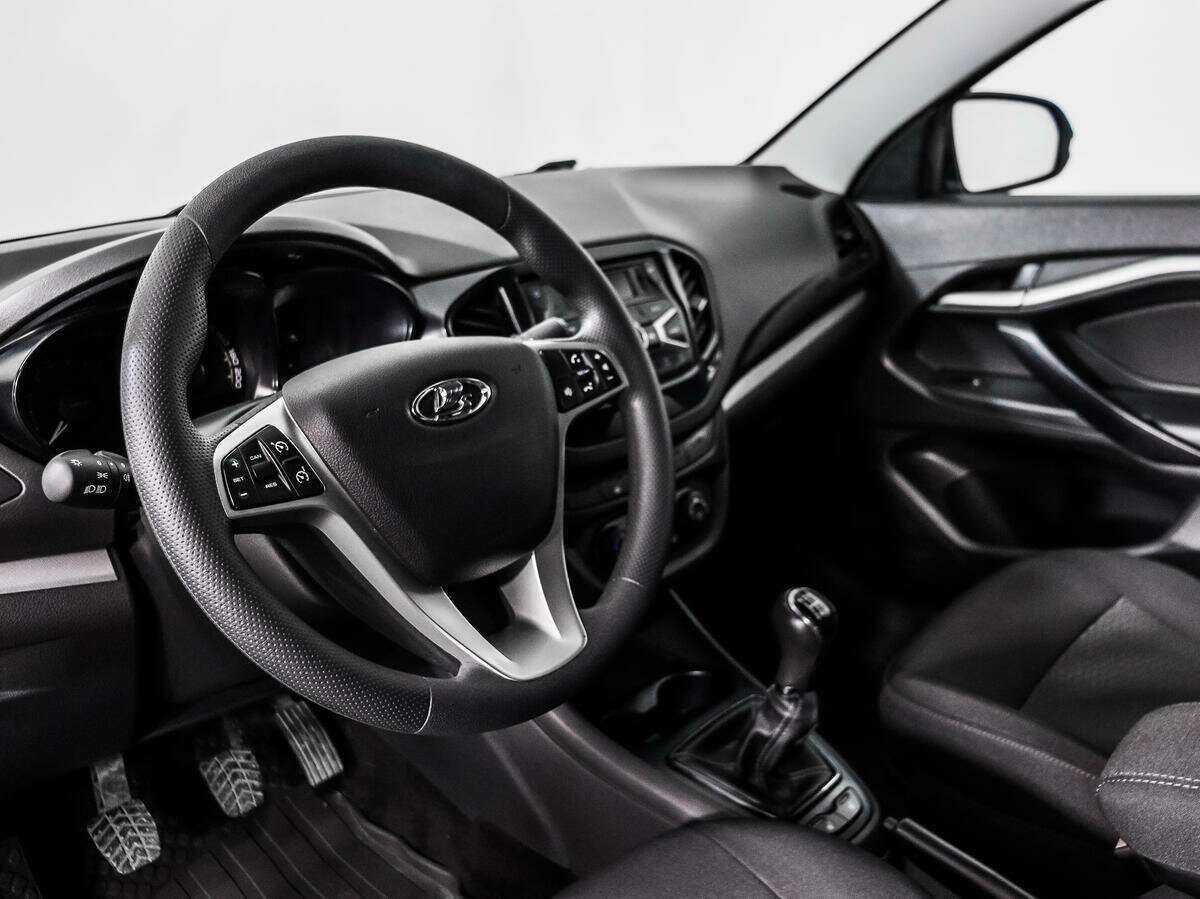 Купить Lada (ВАЗ) Vesta с пробегом. Фото: #8