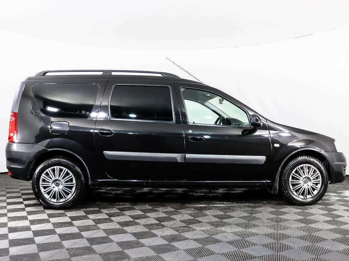 Купить Lada (ВАЗ) Largus с пробегом. Фото: #2