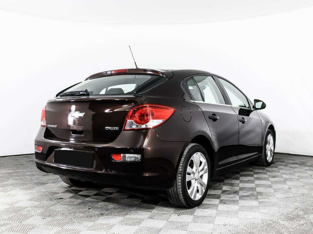 Купить Chevrolet Cruze с пробегом. Фото: #4