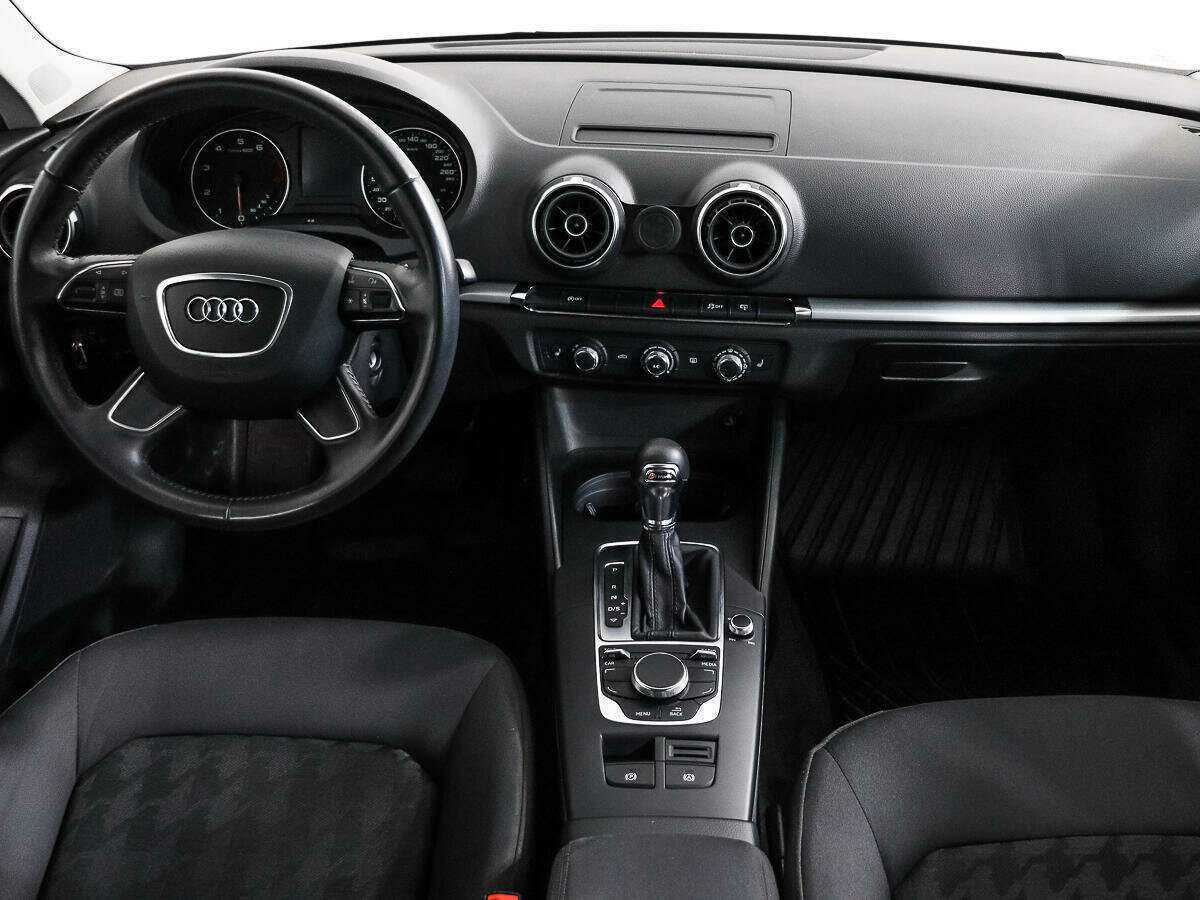 Купить Audi A3 с пробегом. Фото: #10
