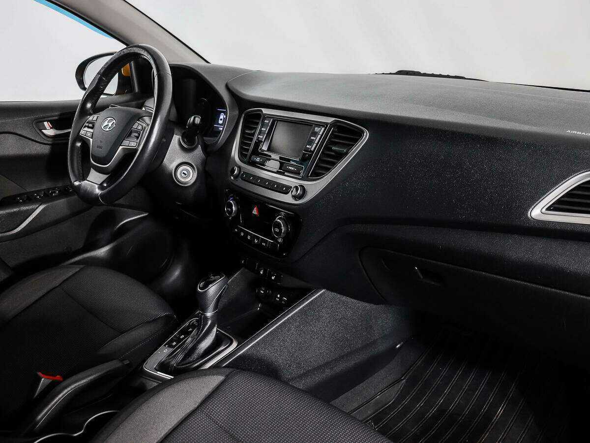 Купить Hyundai Solaris с пробегом. Фото: #10