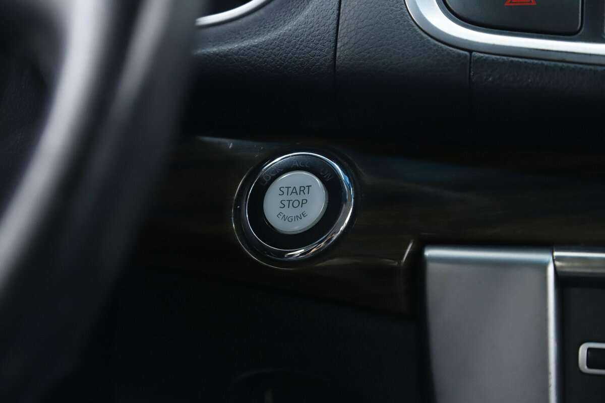 Купить Nissan Teana с пробегом. Фото: #13