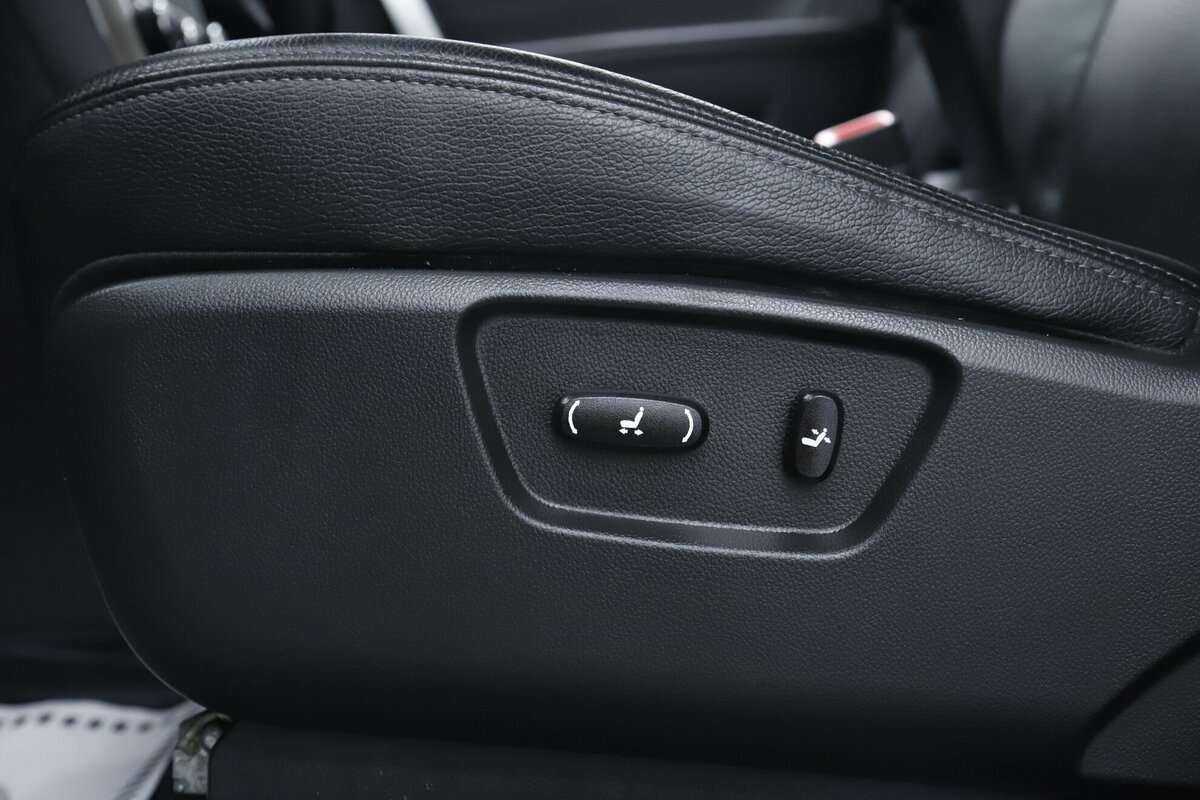 Купить Chevrolet Captiva с пробегом. Фото: #8