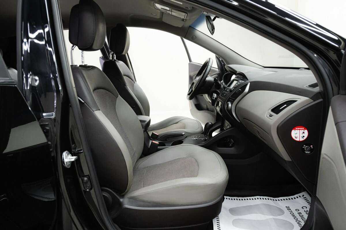 Купить Hyundai ix35 с пробегом. Фото: #12