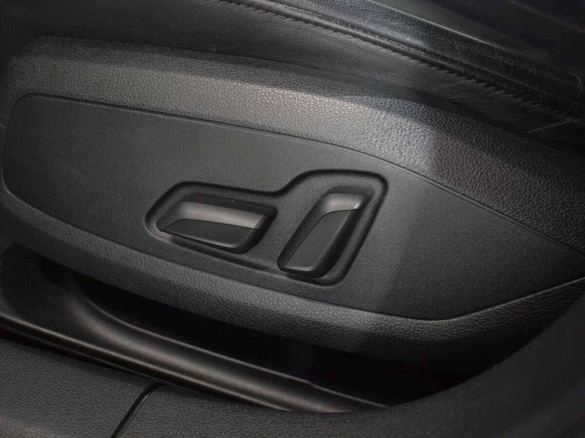 Купить Audi A4 с пробегом. Фото: #19