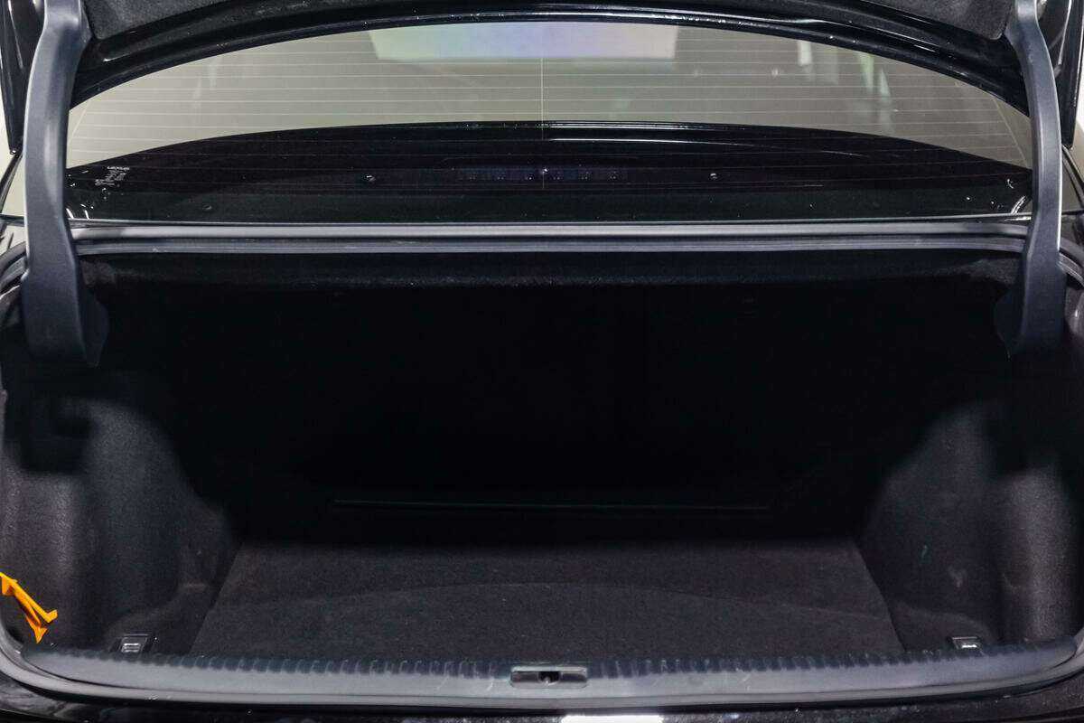 Купить Lexus IS с пробегом. Фото: #23