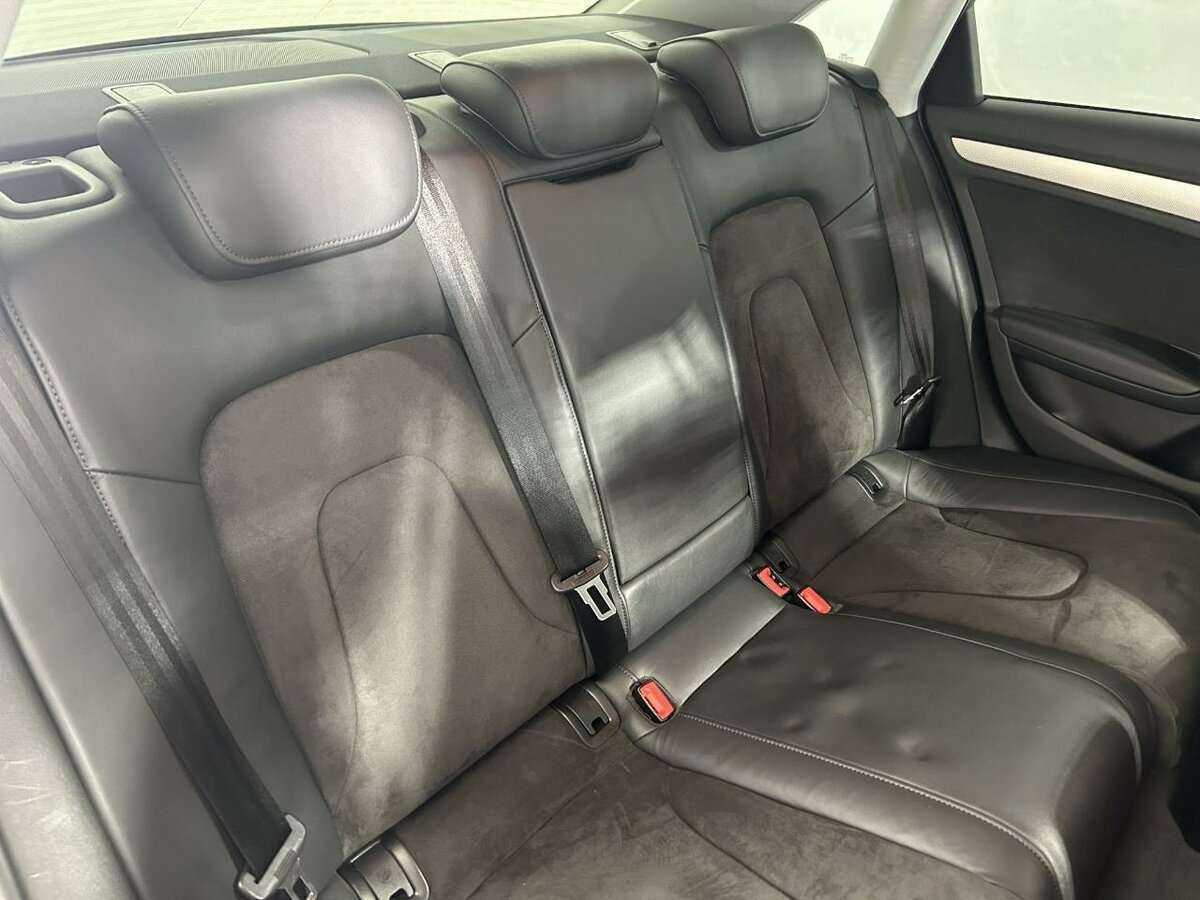 Купить Audi A4 с пробегом. Фото: #14