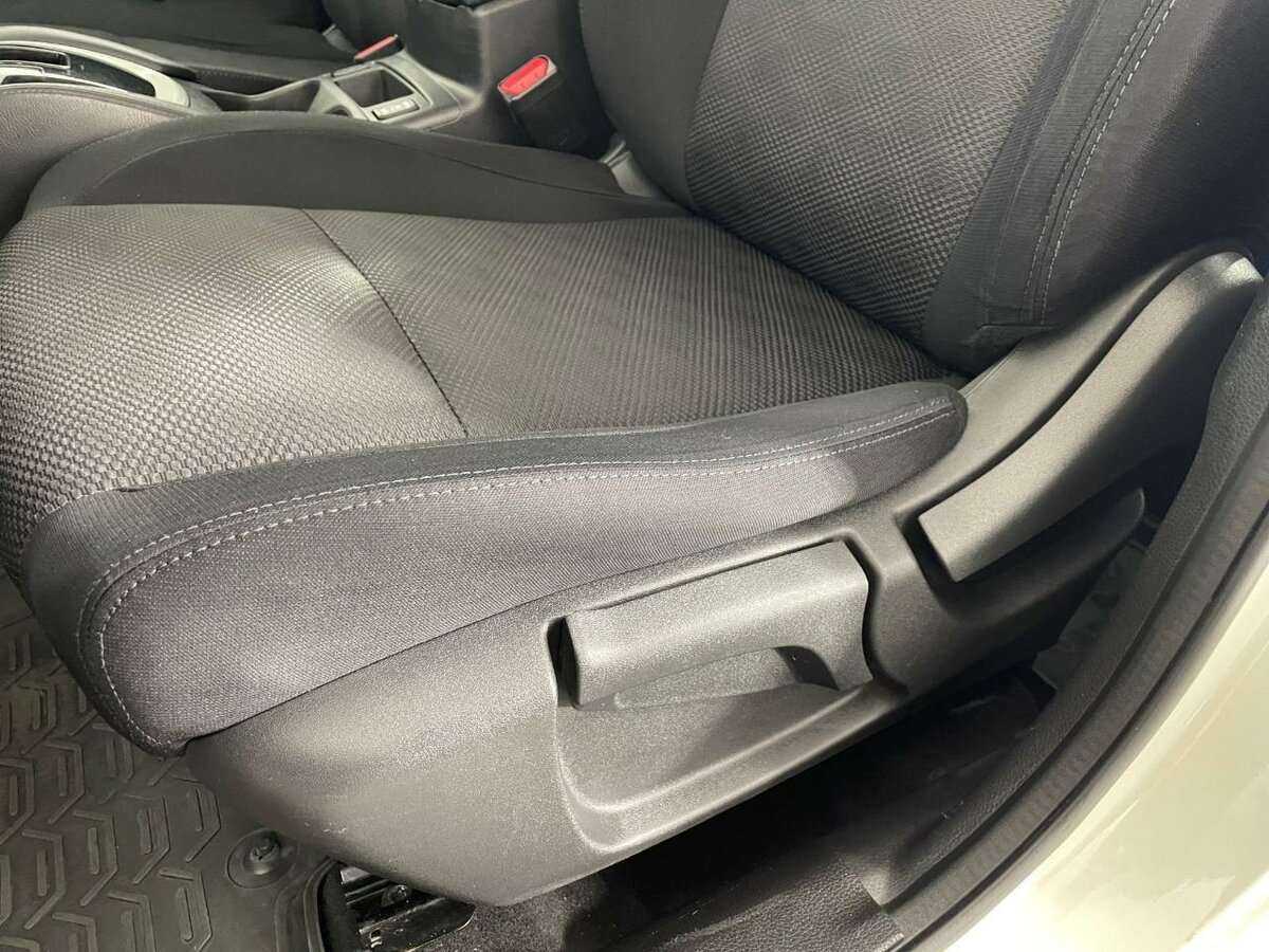 Купить Nissan Qashqai с пробегом. Фото: #9