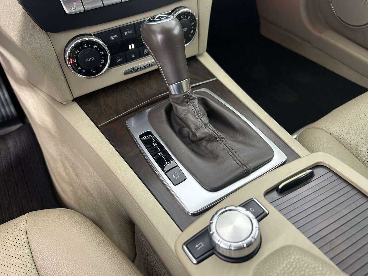 Купить Mercedes-Benz C-Класс с пробегом. Фото: #11