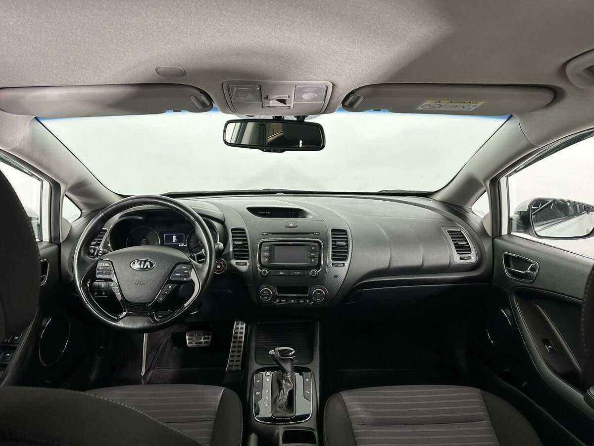 Купить Kia Cerato с пробегом. Фото: #6