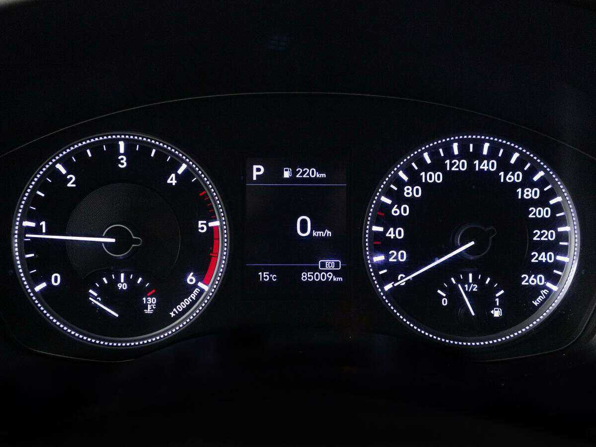 Купить Hyundai Santa Fe с пробегом. Фото: #11