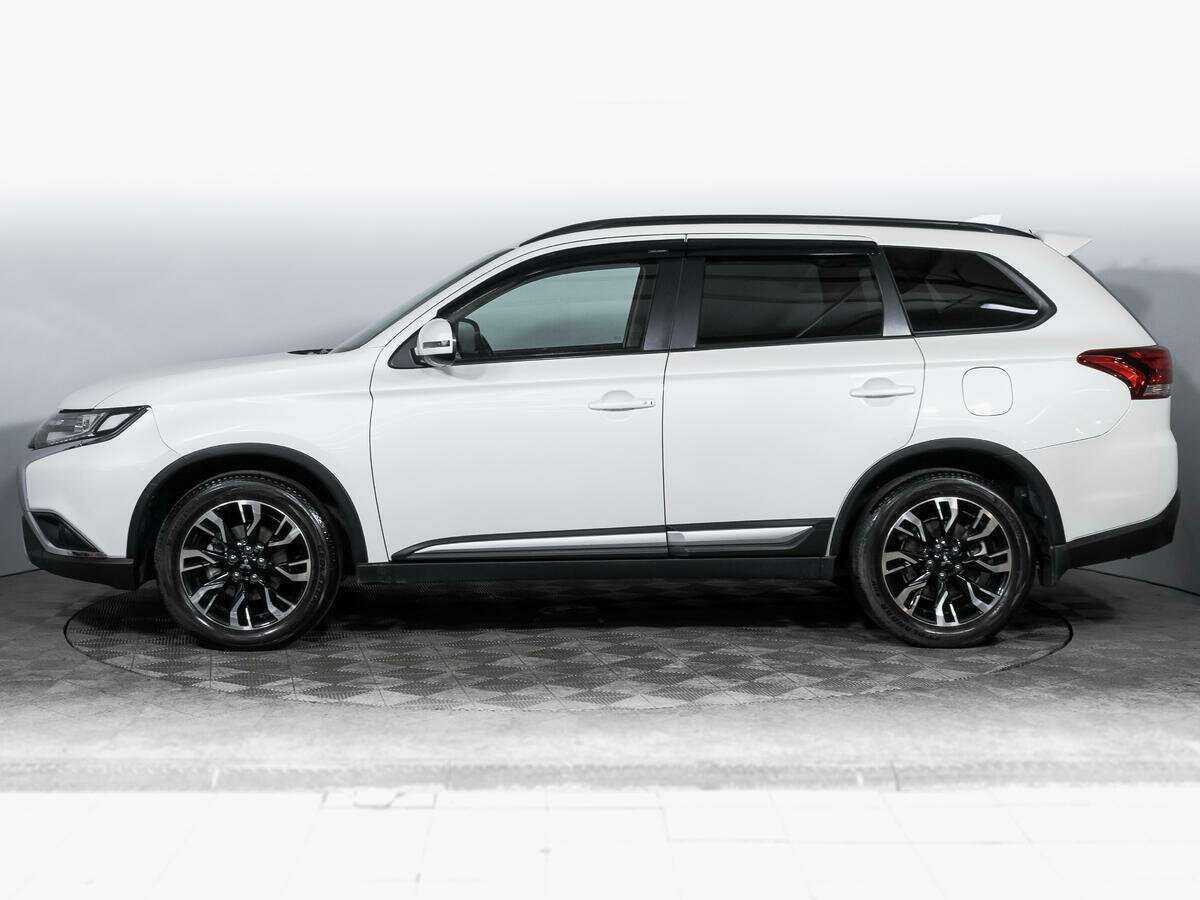 Купить Mitsubishi Outlander с пробегом. Фото: #7