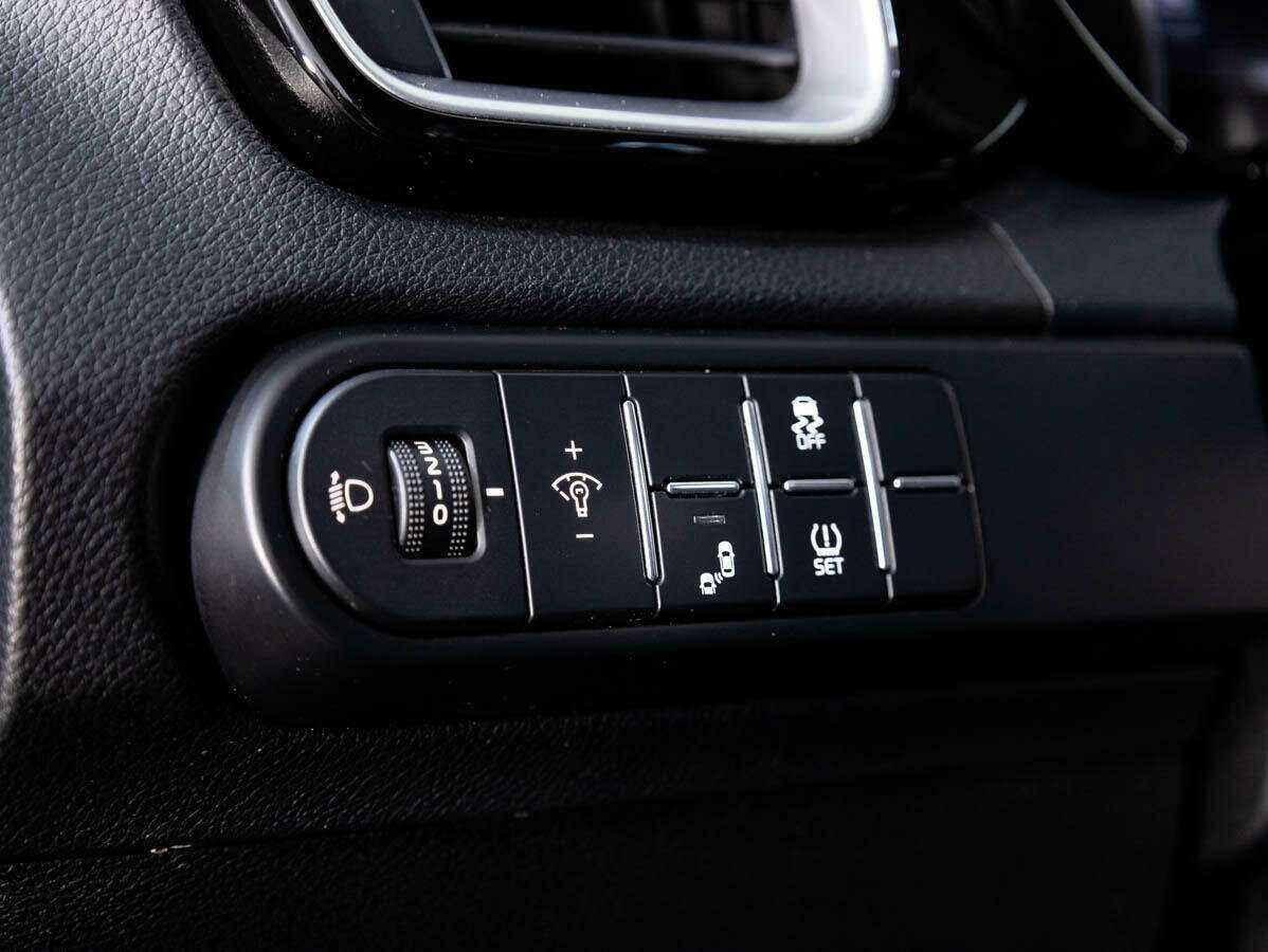 Купить Kia Ceed с пробегом. Фото: #15