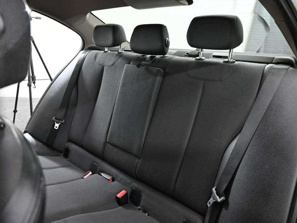 Купить BMW 3 серии с пробегом. Фото: #9