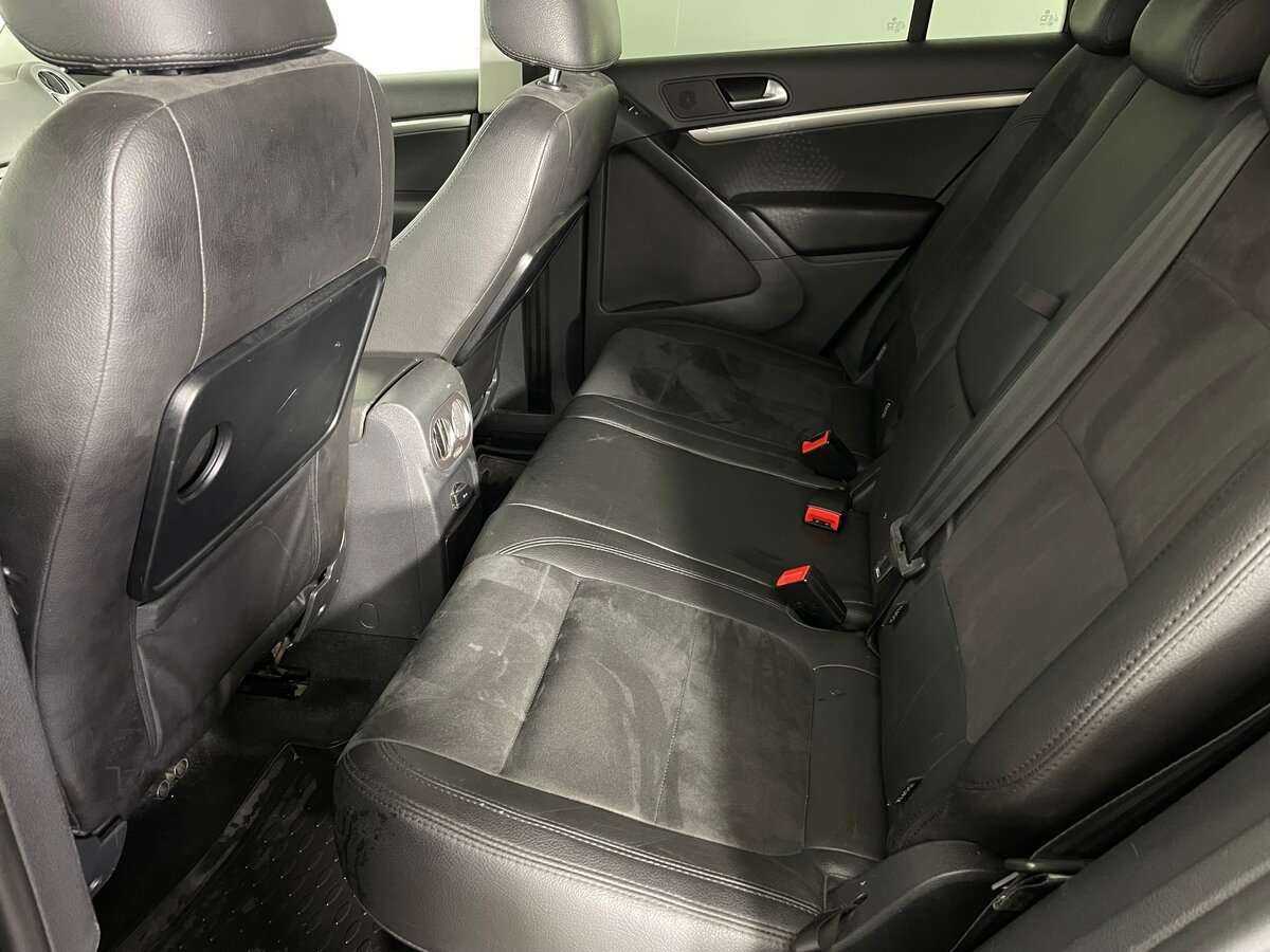 Купить Volkswagen Tiguan с пробегом. Фото: #18