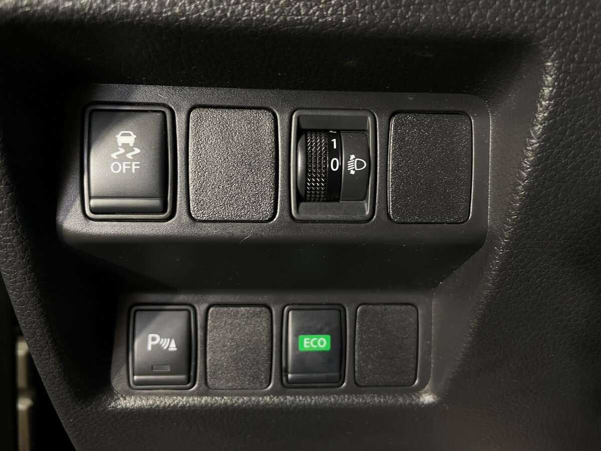 Купить Nissan Qashqai с пробегом. Фото: #17