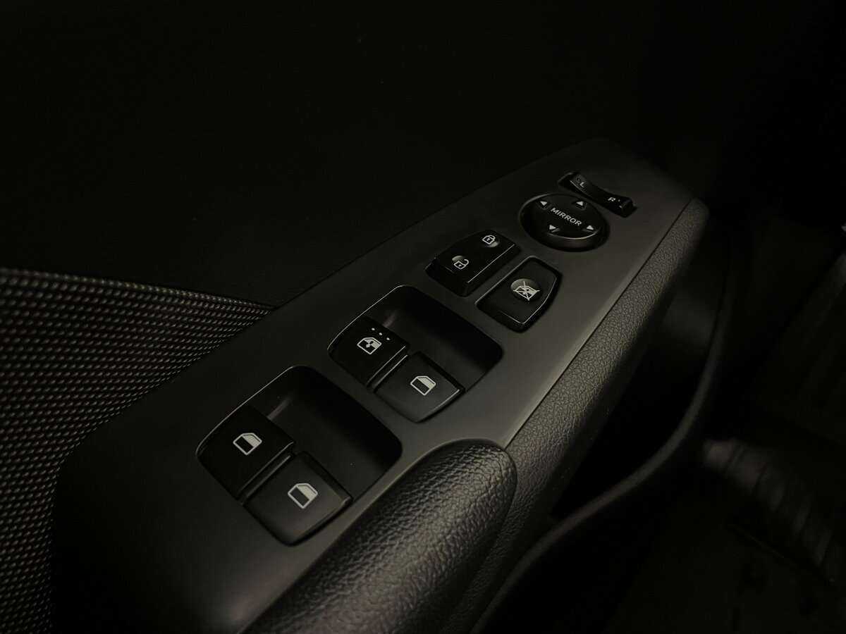 Купить Hyundai Solaris с пробегом. Фото: #16