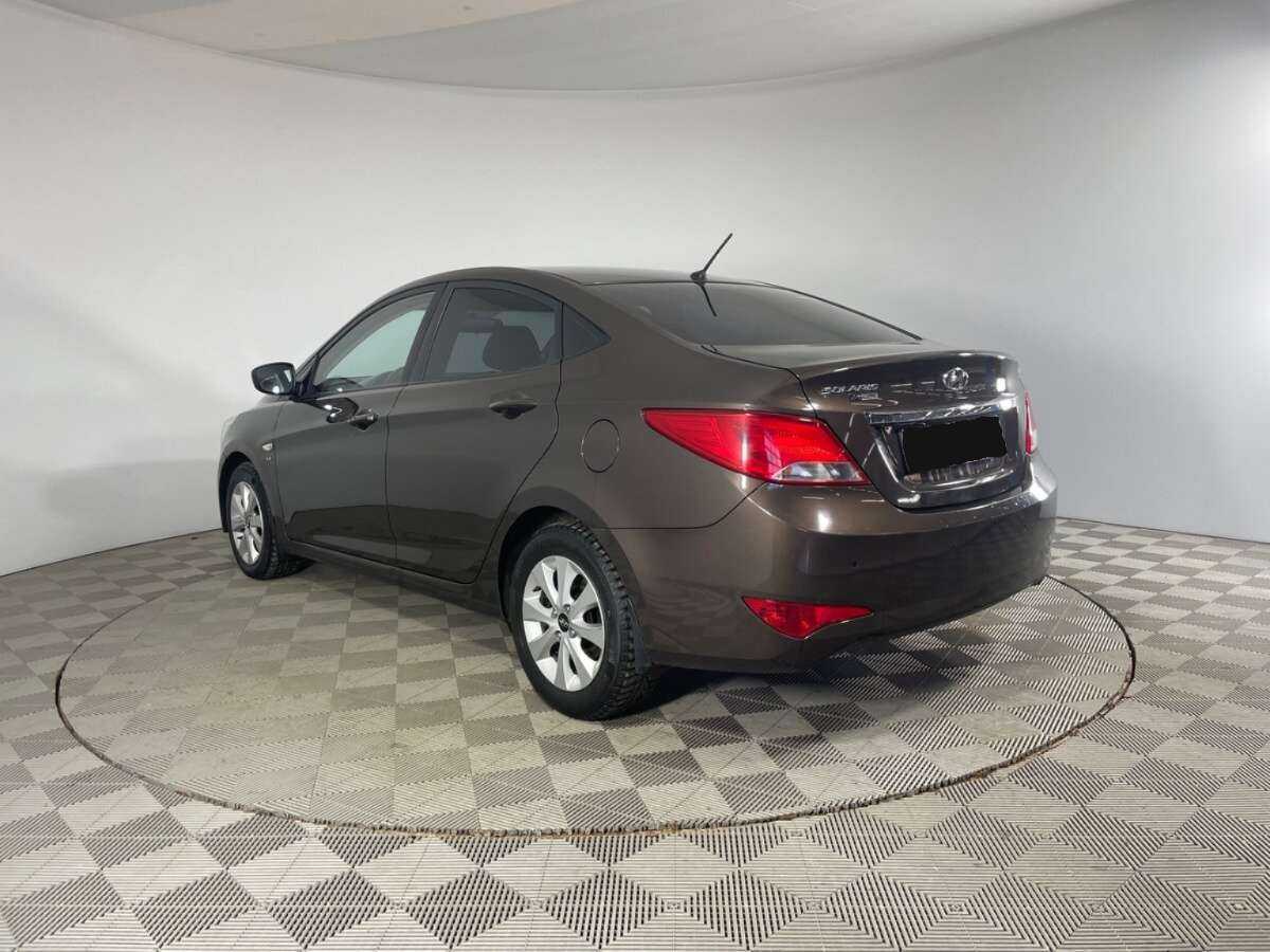 Купить Hyundai Solaris с пробегом. Фото: #5