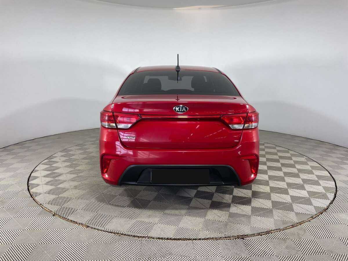 Купить Kia Rio с пробегом. Фото: #4