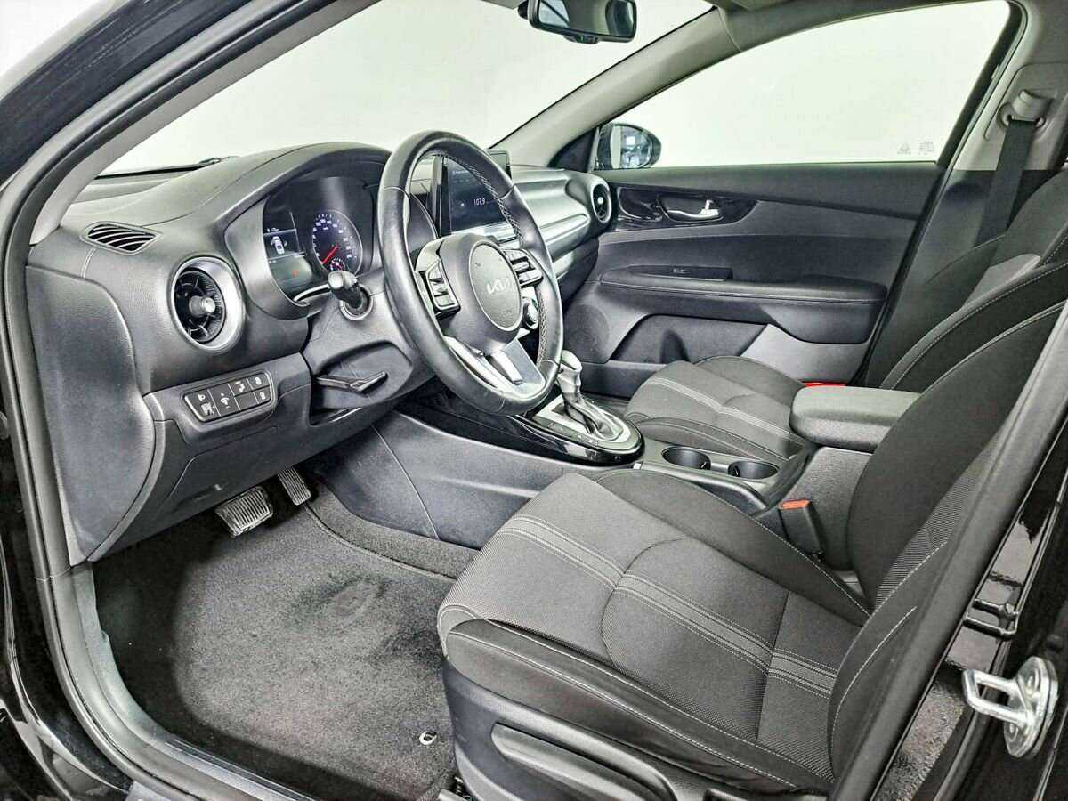 Купить Kia Cerato с пробегом. Фото: #13