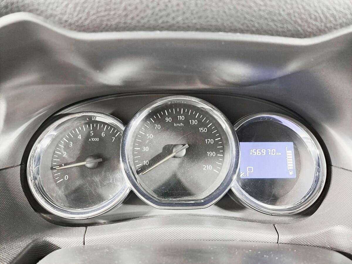 Купить Renault Duster с пробегом. Фото: #10