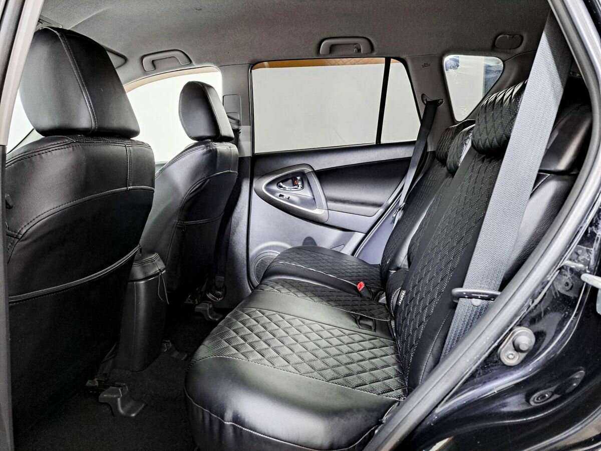 Купить Toyota RAV4 с пробегом. Фото: #11