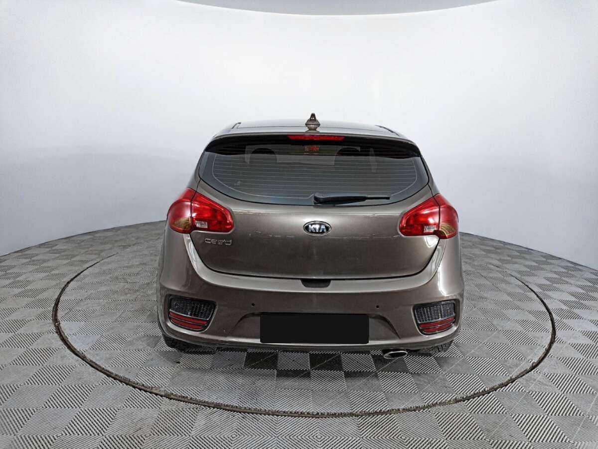 Купить Kia Ceed с пробегом. Фото: #5