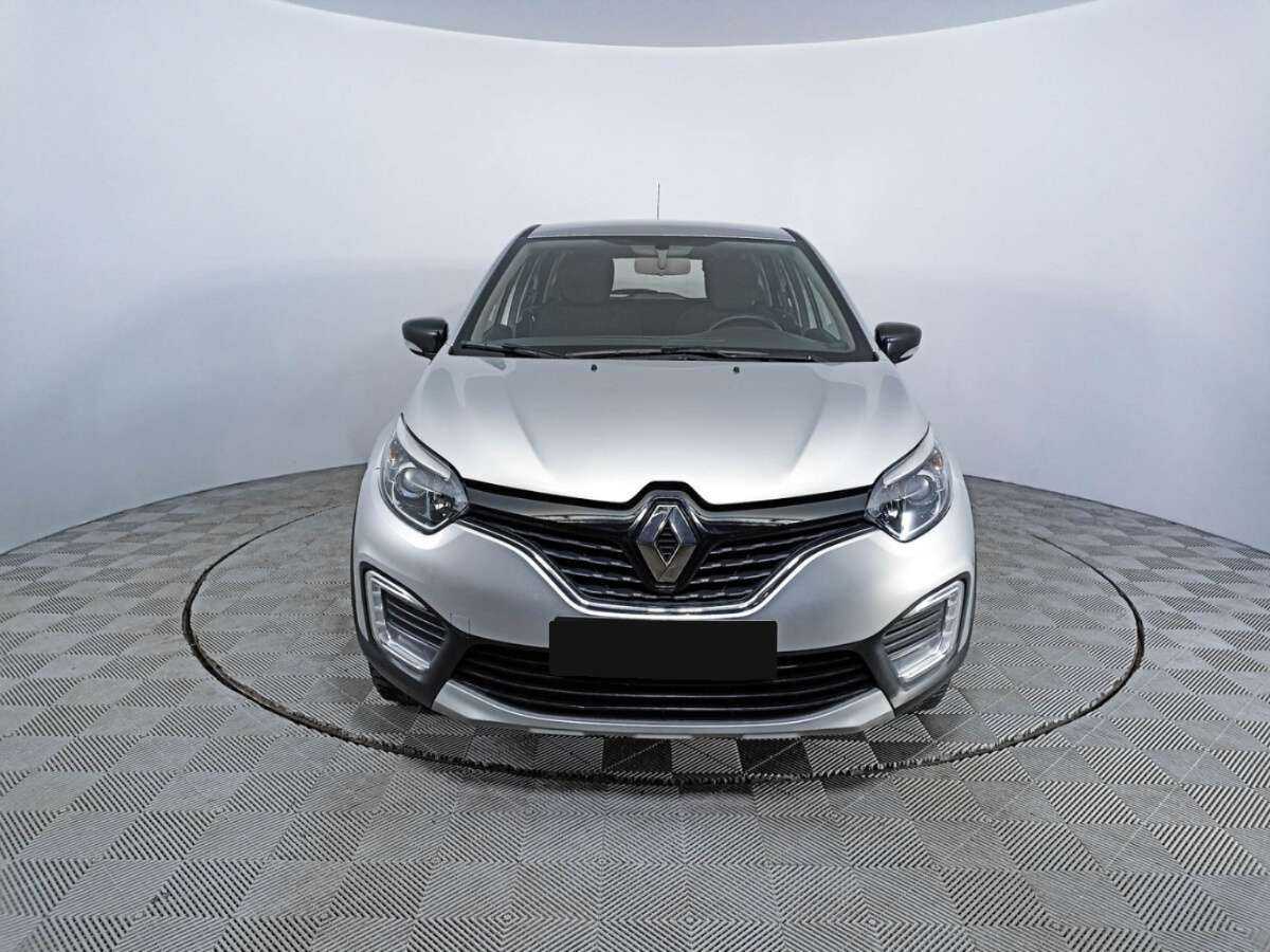 Купить Renault Kaptur с пробегом. Фото: #1