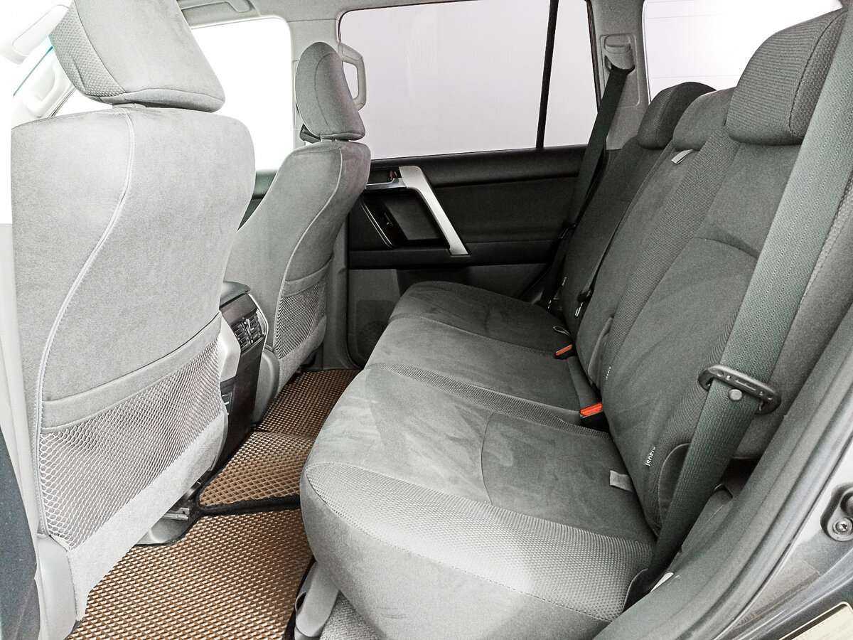 Купить Toyota Land Cruiser Prado с пробегом. Фото: #7